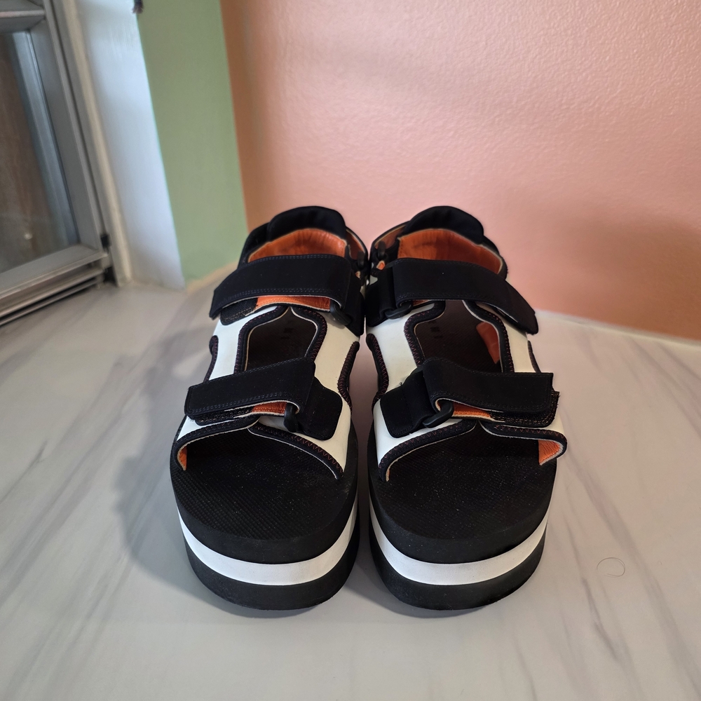 Marni 37 Black and White Touch-Strap Platform Sandals Luxury Vacation Chic - Picture 10 of 13